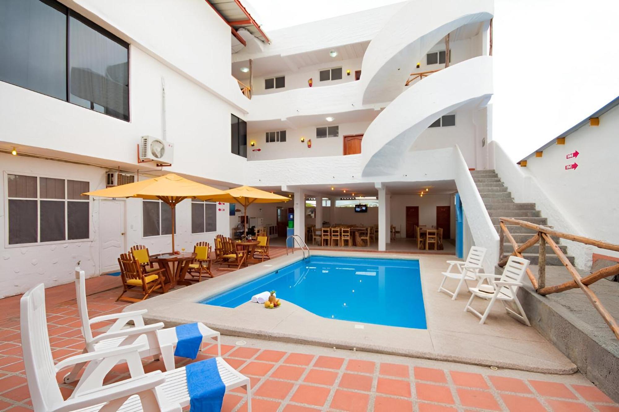 Hotel La Casa De Judy بويرتو أيورا المظهر الخارجي الصورة