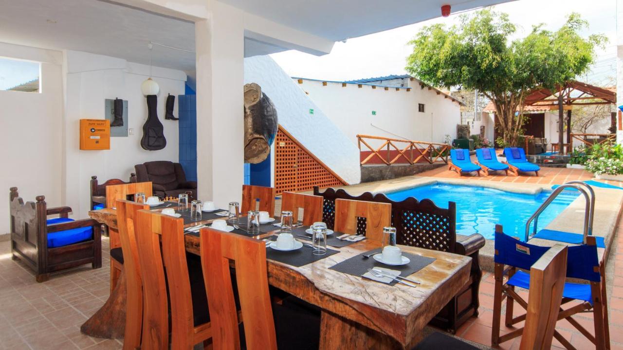 Hotel La Casa De Judy بويرتو أيورا المظهر الخارجي الصورة